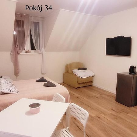 Pod Debem Bed & Breakfast Криница Морска Екстериор снимка