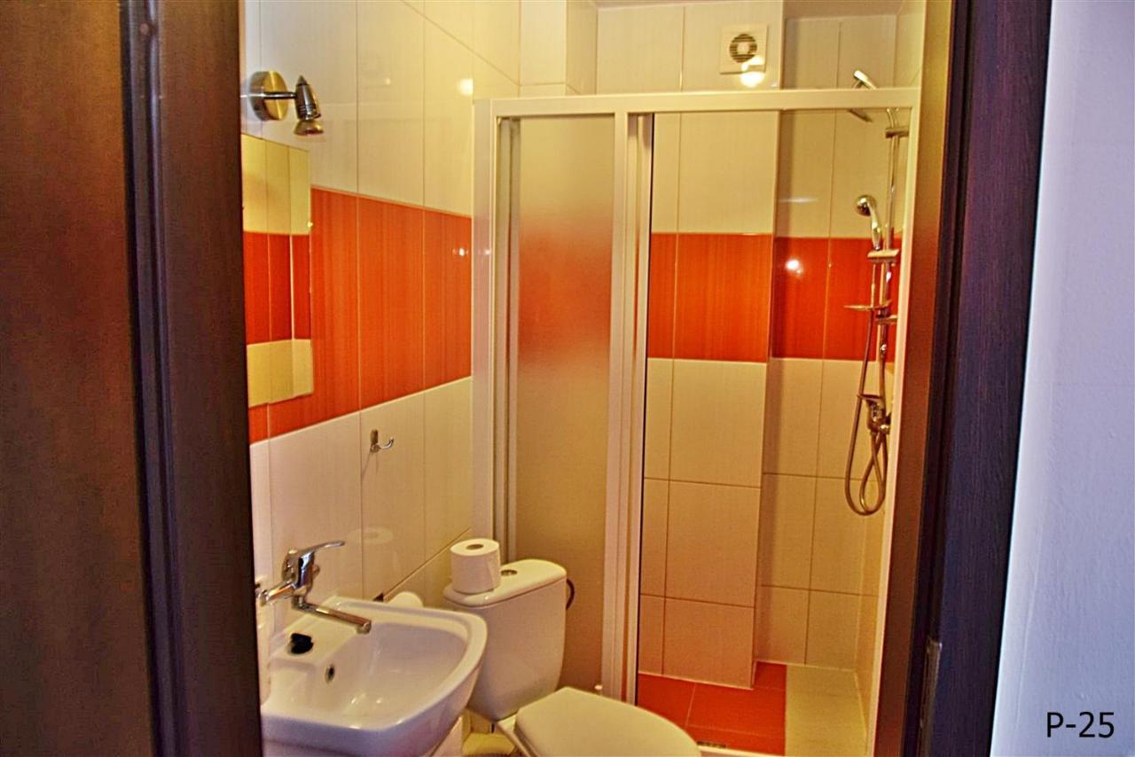 Pod Debem Bed & Breakfast Криница Морска Екстериор снимка