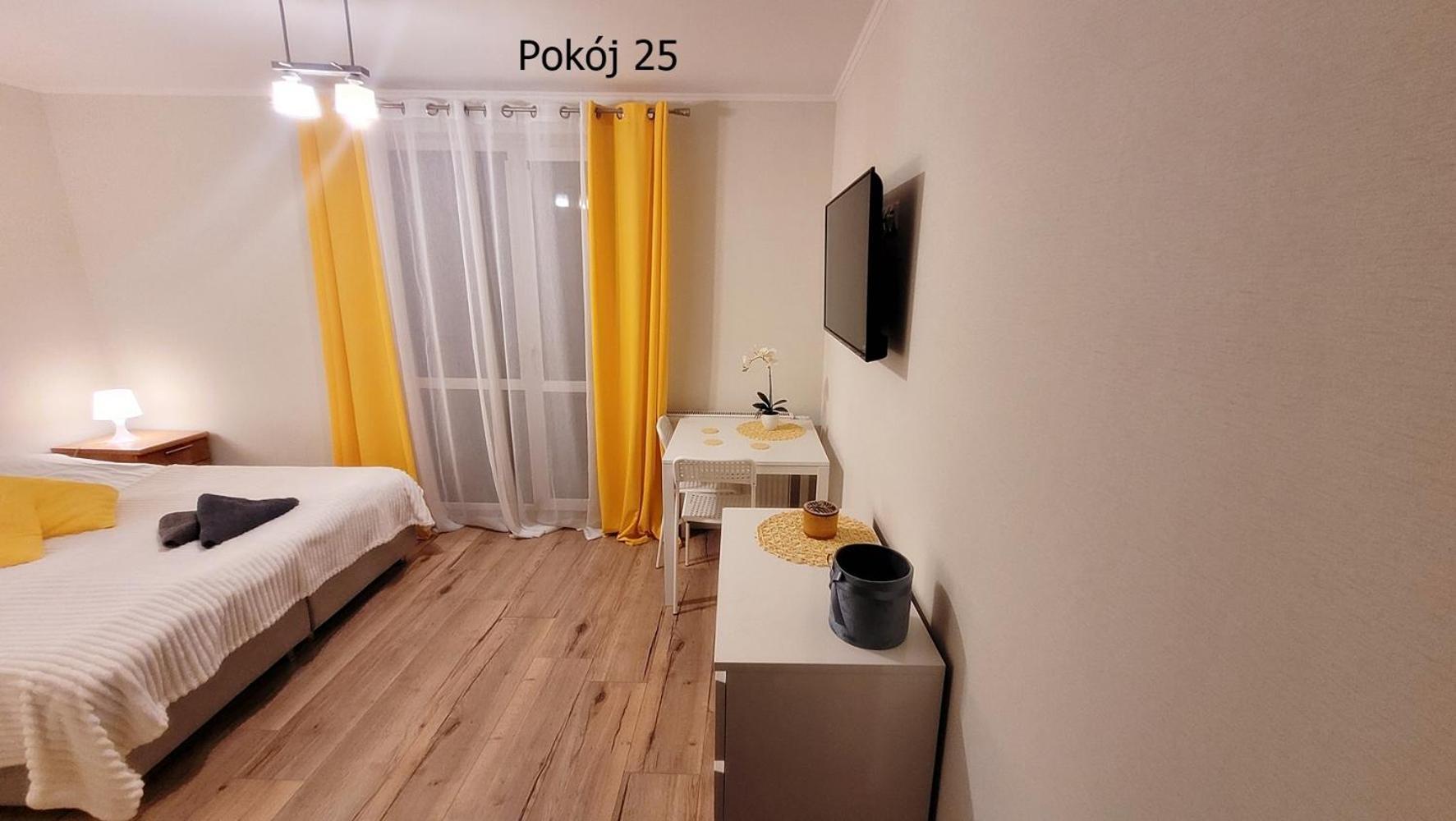 Pod Debem Bed & Breakfast Криница Морска Екстериор снимка