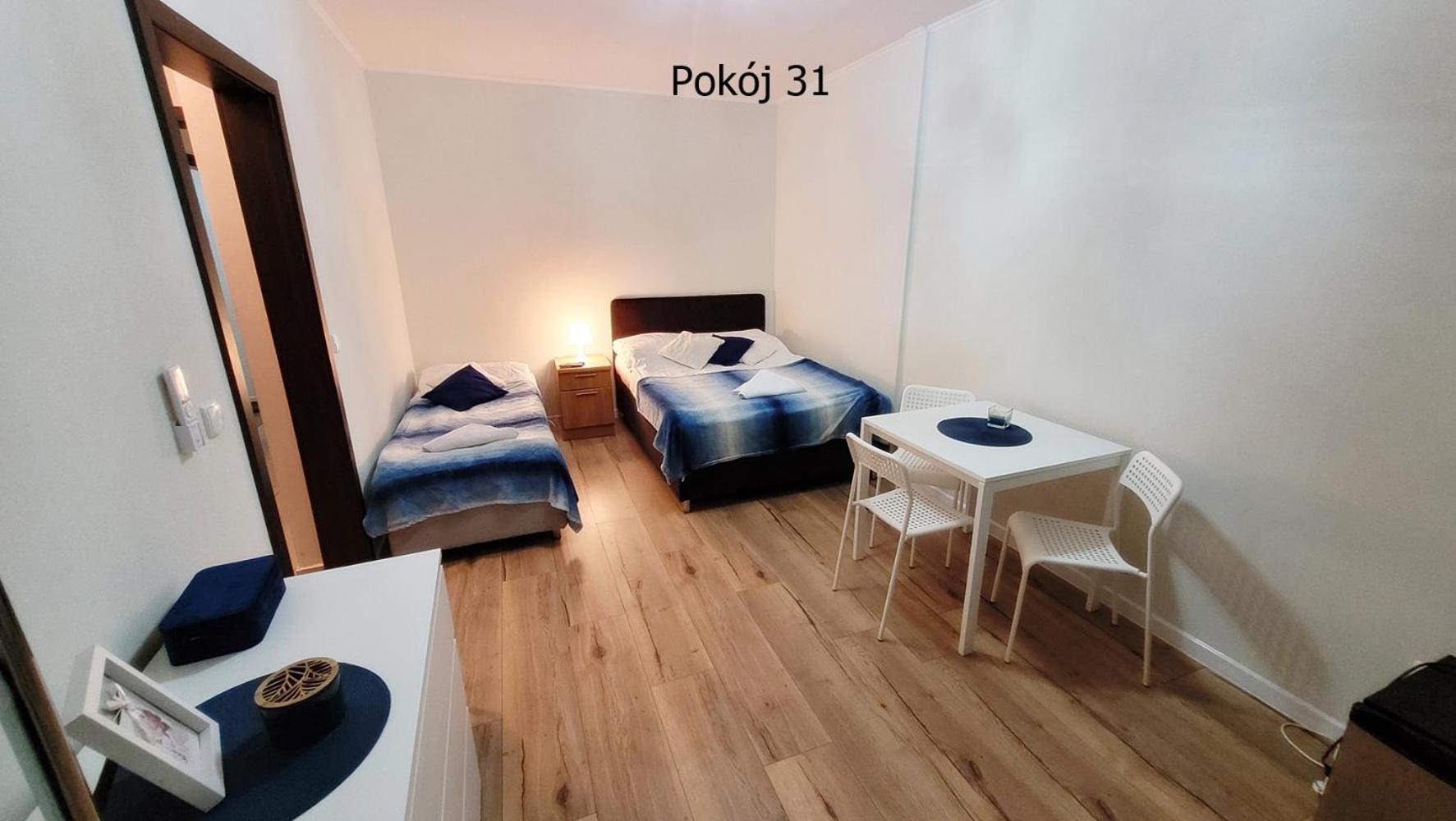 Pod Debem Bed & Breakfast Криница Морска Екстериор снимка