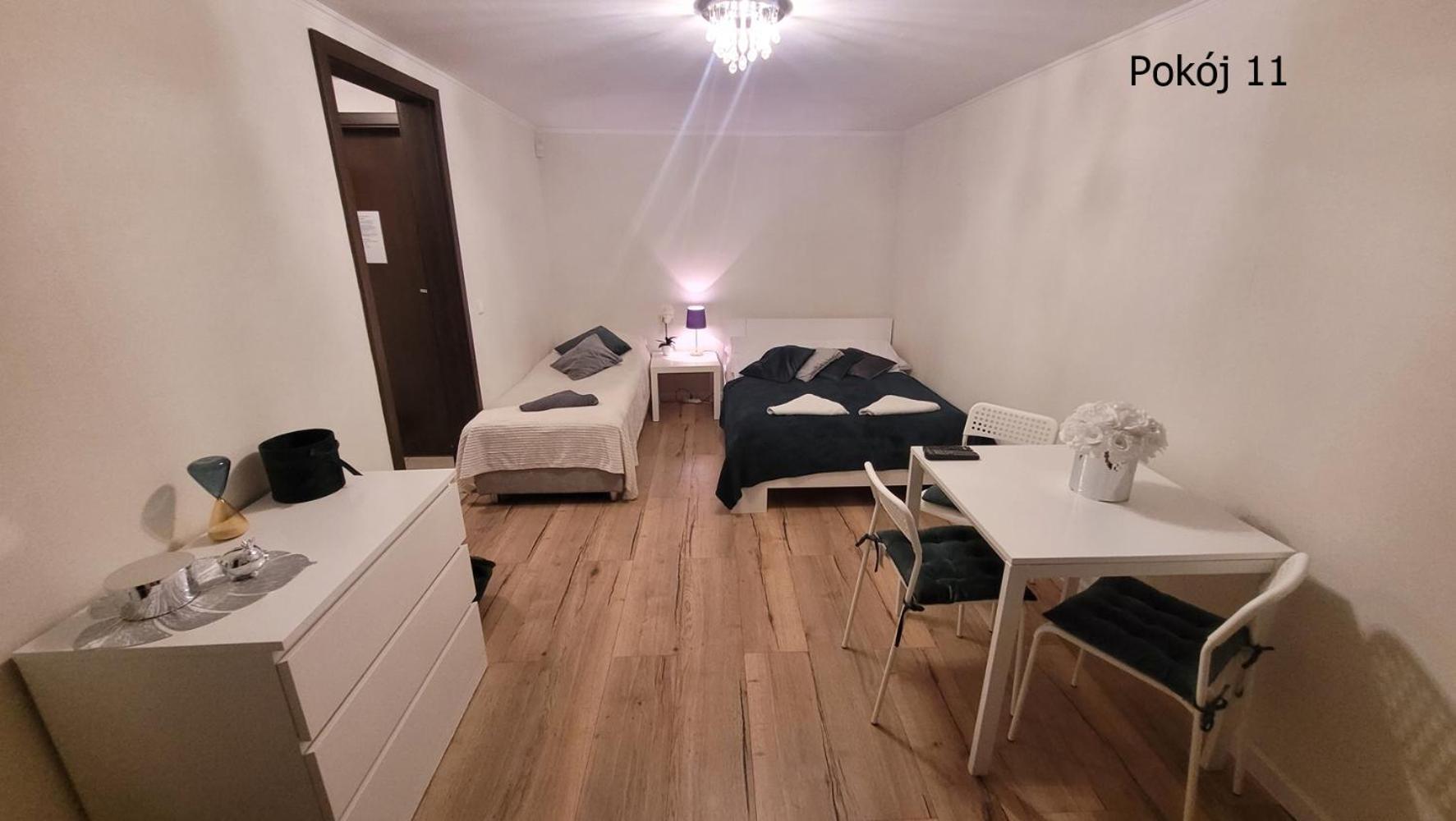 Pod Debem Bed & Breakfast Криница Морска Екстериор снимка